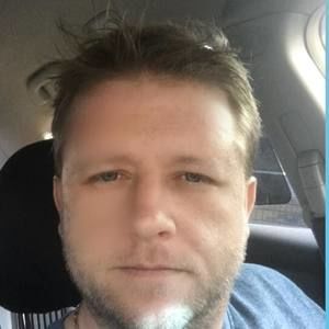 Meet your Posher, Lee